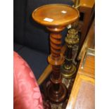 Early 20th Century stained beechwood jardiniere stand with spiral column support