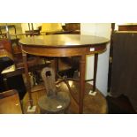 Good quality Edwardian mahogany and satinwood crossbanded circular occasional table on square