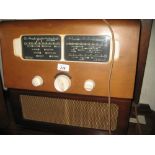 1950's Wooden cased McMichael valve radio