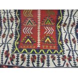 Kelim rug having geometric design