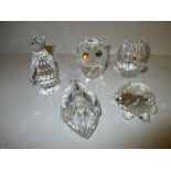 Collection of fifteen small Swarovski figures of animals (boxed)