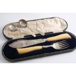 A CASED PAIR OF IVORY-HANDLED FISH SERVERS maker's mark "JS&S", Sheffield 1920 and two George III