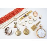 A QUANTITY OF JEWELLERY including a coral necklace, a cultured pearl necklace, a gold pocket