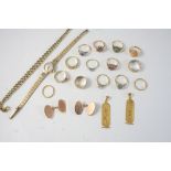 A QUANTITY OF JEWELLERY including a lady's 9ct. gold wristwatch by Rotary, two gold pendants, a