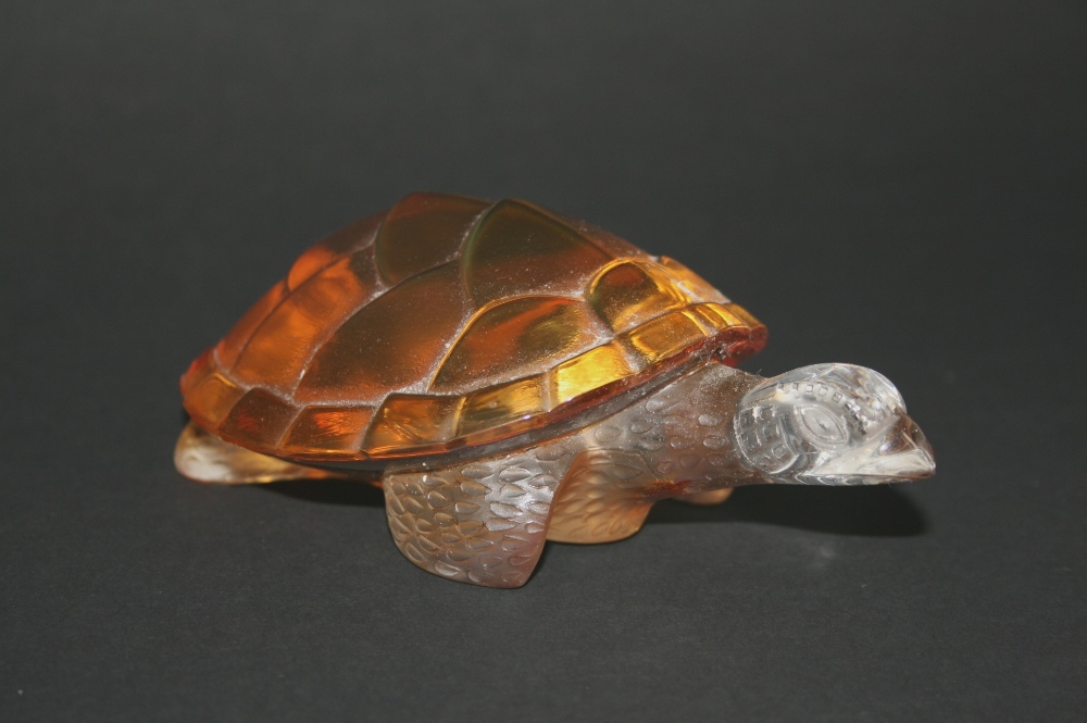 LALIQUE TURTLE an amber coloured glass Turtle. Etched mark, Lalique, France. 5 1/2ins (14cms) long