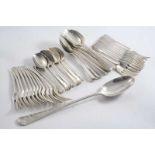 A MODERN PART CANTEEN OF HANOVERIAN PATTERN FLATWARE INCLUDING: Eleven table forks (three prong),