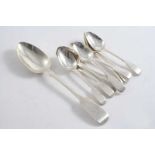 A SET OF TEN GEORGE IV FIDDLE PATTERN TEA SPOONS initialled "B", by Robert Peppin, London 1823 and a