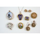 A QUANTITY OF JEWELLERY including a Victorian blue enamel and rose-cut diamond pendant, with