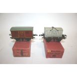 HORNBY 0 GAUGE 2 boxed 0 gauge wagons, No 0 Fish Van LMS 7674, and Flat Truck with container SR. (