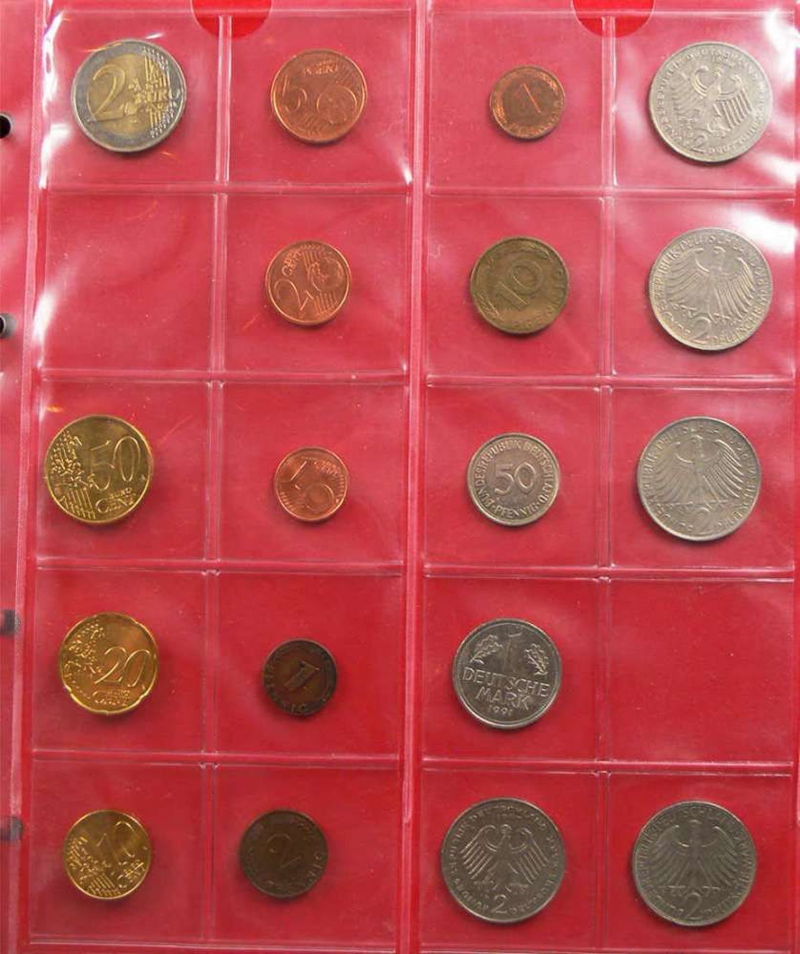 Reserve: 90 EUR        Ein Münzalbum gefüllt mit Münzen meist BRD. Dabei ca, 126 DM, sowie ca. 22 - Image 3 of 4