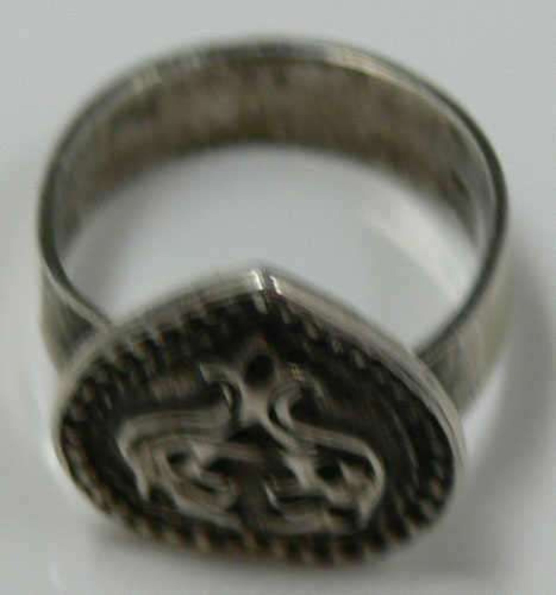 Reserve: 5 EUR        Silberringe aus 925er Silber "Herz", Ringgröße: verstellbar