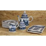 Villeroy & Boch Kaffeeservice, "Blue Castle", bestehend aus: 12 Kaffeegedecke, 1 Milchkännchen, 1