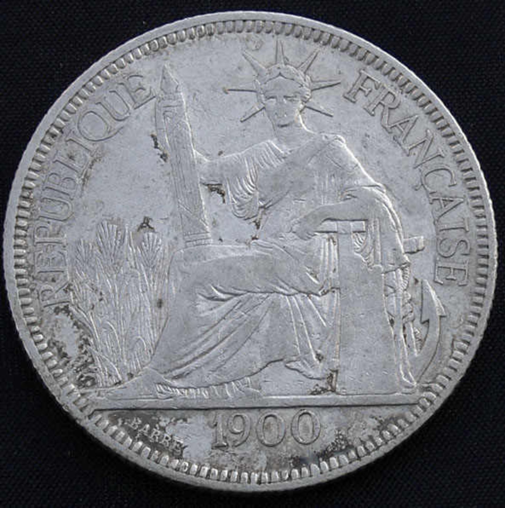 Silbermünze Indochina 1900, Französische Kolonien. 1 Piaster, 900er Silber.Mindestpreis: 10 EUR