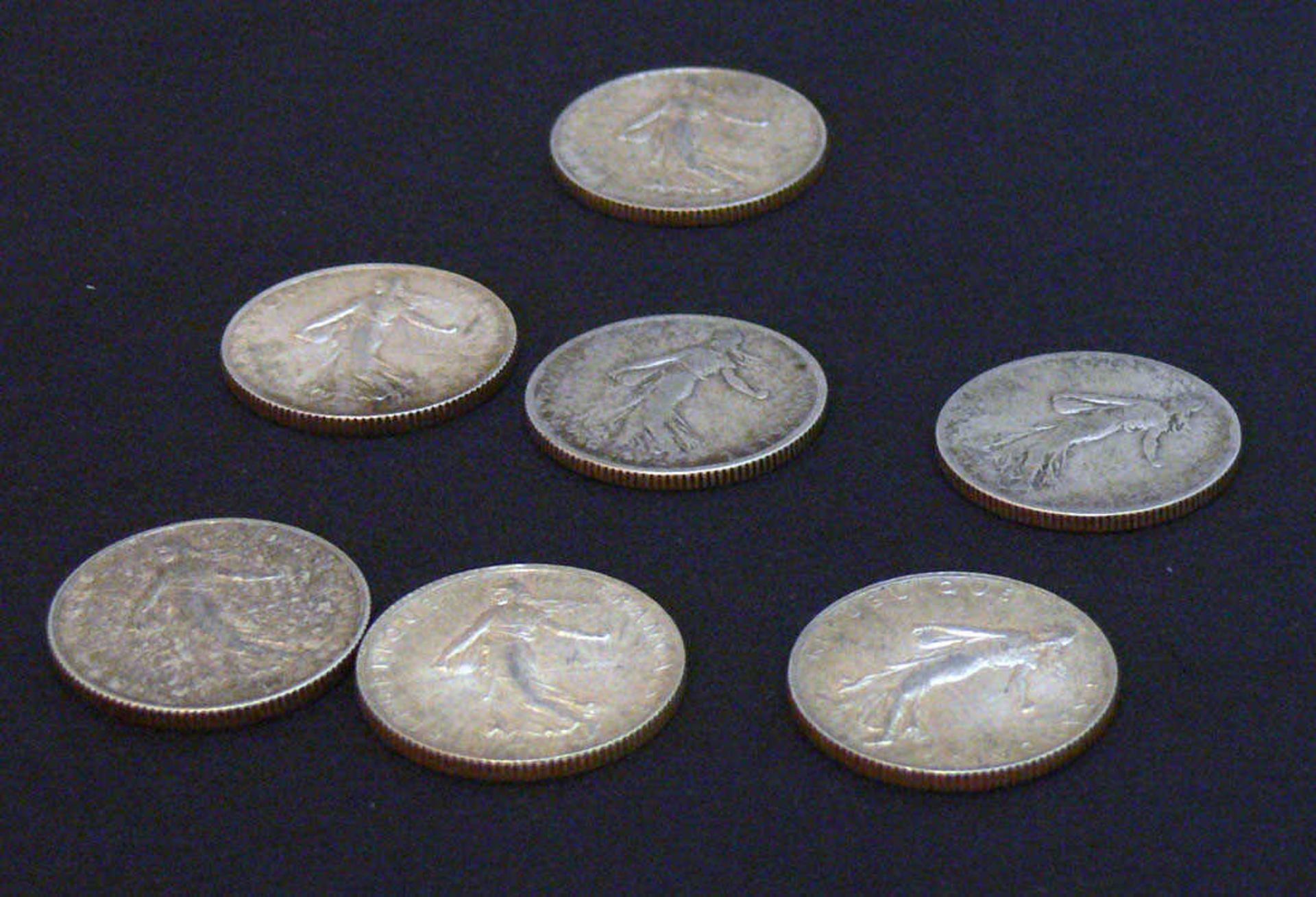 Lot von 7x 2 Francs Stücke Frankreich zwischen 1898 und 1919.Mindestpreis: 10 EUR - Image 2 of 2