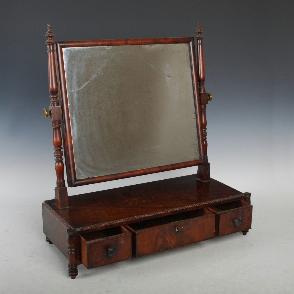 A 19th century mahogany dressing table mirror, the rectangular mirror plate within turned uprights - Image 2 of 8