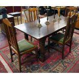 Set of 4 oak dining chairs