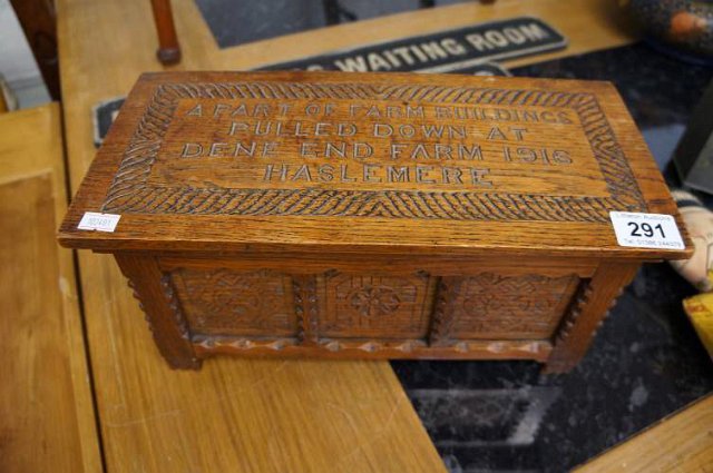 Carved oak Arts & Crafts lidded box - Good condition with a little ware consumate with age. A few