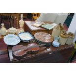 Collectables to include stoneware pots, copper pan, Wedgwood etc