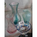 4 pieces of Caithness coloured glass