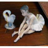 2 pieces of Lladro - Ballerina and swan