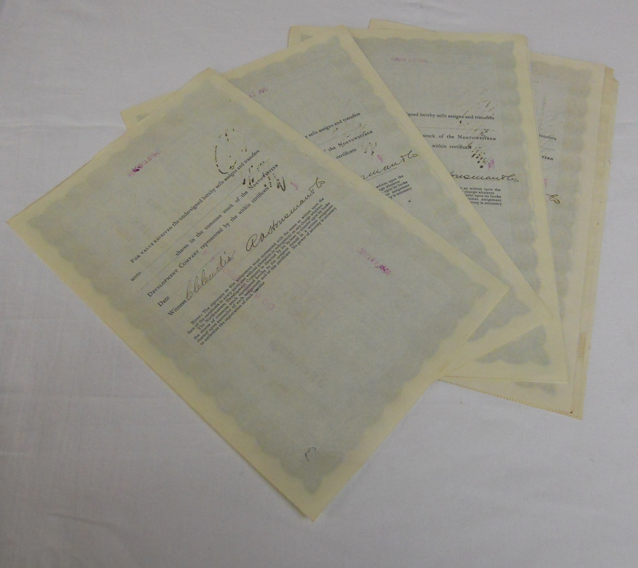 Collection of old share certificates - Image 9 of 9