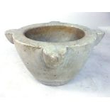 A white marble mortar, d. 45 cm, h. 23 cm. CONDITION REPORT: Some slight chips to the edges but
