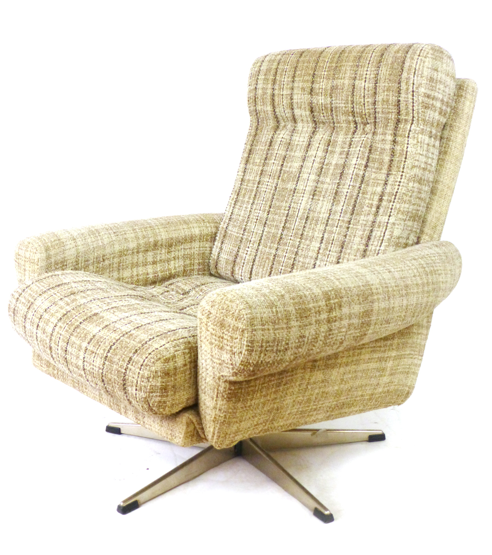 A 1960/70's highback lounge armchair with brown fabric upholstery on a chrome four-star swivel - Image 2 of 2