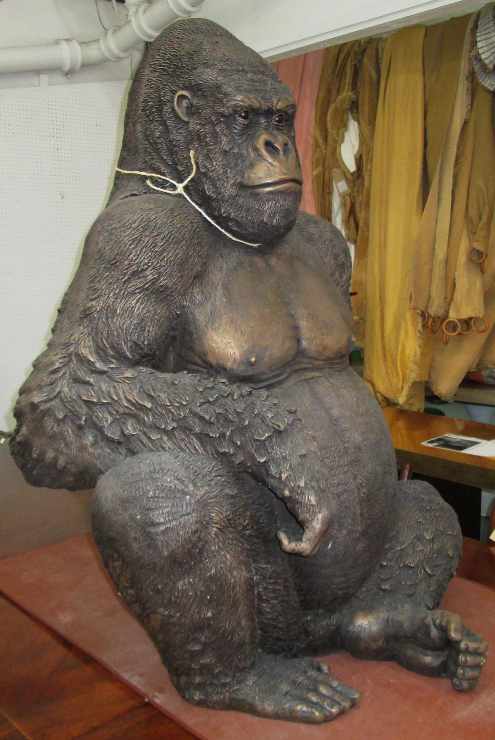 GORILLA, seated in resin, bronzed effect finish, 114cm H.