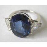 SAPPHIRE AND DIAMOND RING, white gold. Ring size 4/4.