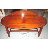 BUTLERS TRAY TABLE, Georgian style yewwood with oval hinged sided top on stand,