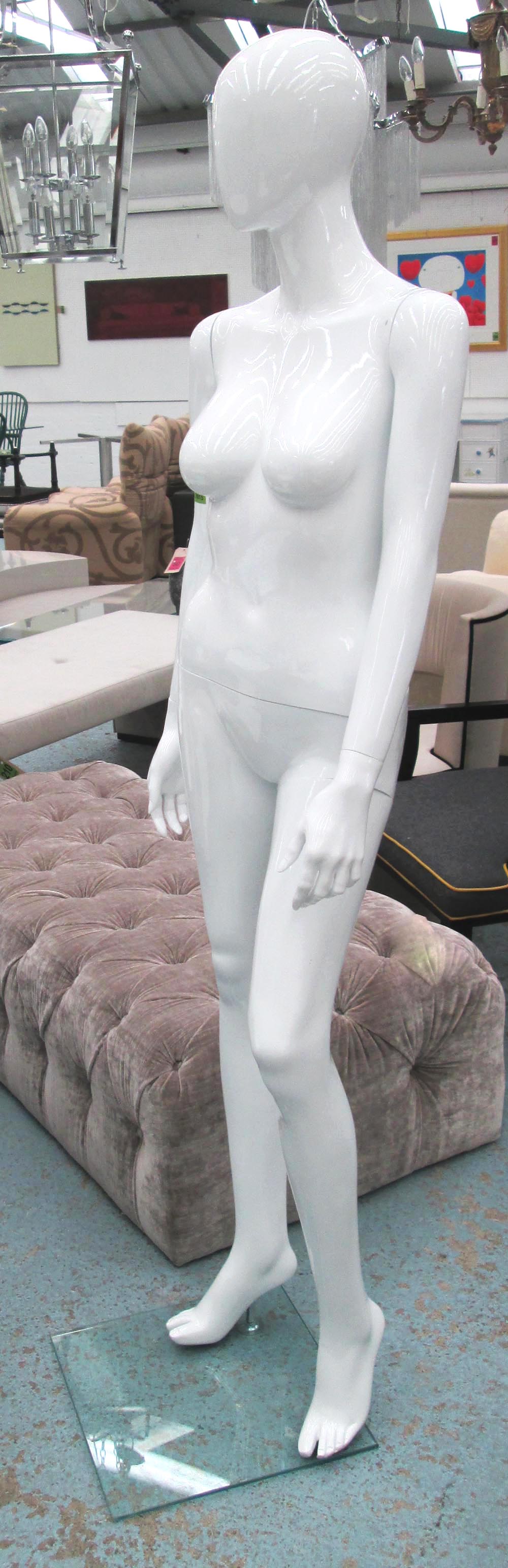 MANEQUIN, in white resin, 177cm H.