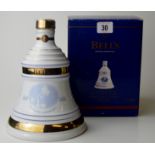 BELL`S LIMITED EDITION CHRISTMAS 2001 DECANTER 70cl, 40%