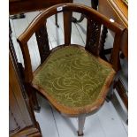 EDWARDIAN MAHOGANY SHAPED CORNER CHAIR ON TAPERED LEGS WITH SPADE FEET