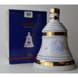 BELL`S LIMITED EDITION CHRISTMAS 2001 DECANTER 70CL, 40%