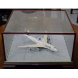 1:200 SCALE MODEL LUFTHANSA DABVC AEROPLANE IN 17" SQUARE GLAZED DISPLAY CASE