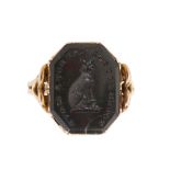 A gentleman's seal ring the claw set green agate engraved with the MacIntosh crest and motto, set in