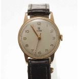 TUDOR - A gentleman's 9ct gold cased wrist watchthe cream dial with all over mesh design, gilt