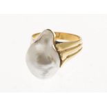 A large baroque pearl set dress ringthe large baroque pearl set in unmarked white metal, the