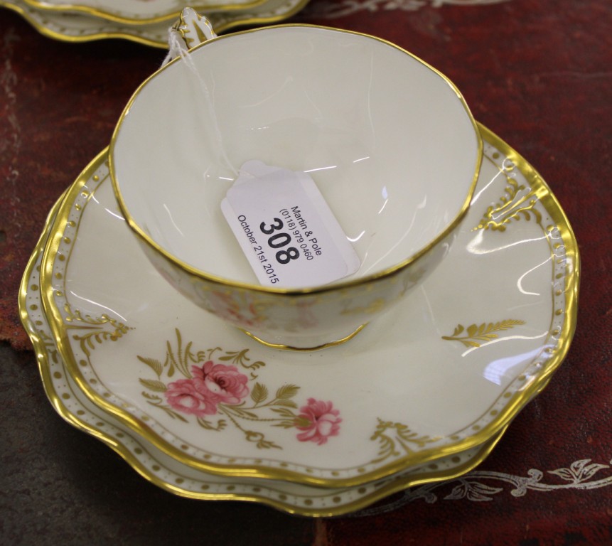 A Royal Crown Derby, Royal Pinxton Roses tea service, comprising six cups, six saucers, six plates