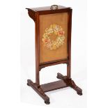 AN EARLY 19TH CENTURY ROSEWOOD ADJUSTABLE FIRE SCREEN with an inset tapestry panel, 39cm wide