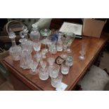 A COLLECTION OF EARLY 20TH CENTURY A LATER GLASSWARE