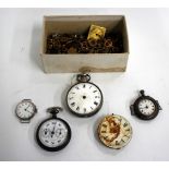 A 19TH CENTURY SILVER INNER CASE AND MOVEMENT TO A POCKET WATCH by Charles Davis of London