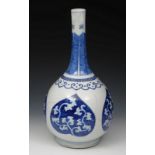 AN 18TH CENTURY CHINESE PORCELAIN BLUE AND WHITE VASE made for the Persian Market with stylised