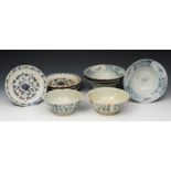 A GROUP OF TEN PIECES OF TEK SING (TRUE STAR) CARGO EARLY CHINESE PORCELAIN TO INCLUDE six bowls and