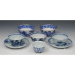 A PAIR NANKING CARGO CHINESE BLUE AND WHITE TEA BOWLS AND SAUCERS (Lot 5059 Messrs Christie's