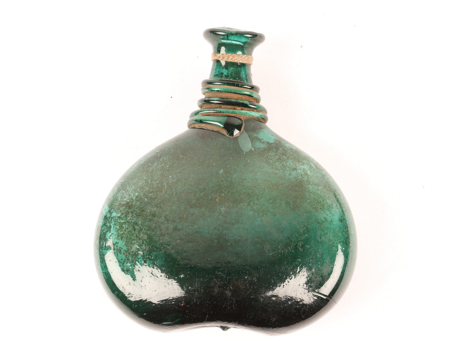 A 17TH/18TH CENTURY MIDDLE EASTERN GREEN GLASS FLASK with rope twist collar, 23cm