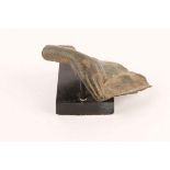 AN ANTIQUE SOUTH EAST ASIAN BRONZE HAND said to be from a statue of Bhudda and mounted on a