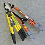 A power pruner, together with a pair of