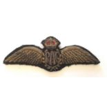 WW1 1918 RAF Bullion Pilot’s Wings. A rare and good shaped pair designed to be worn on the 1918