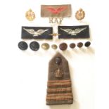 Selection of WW1 and Pre WW2 British Aviation items. Comprising: 2 x large RNAS black horn